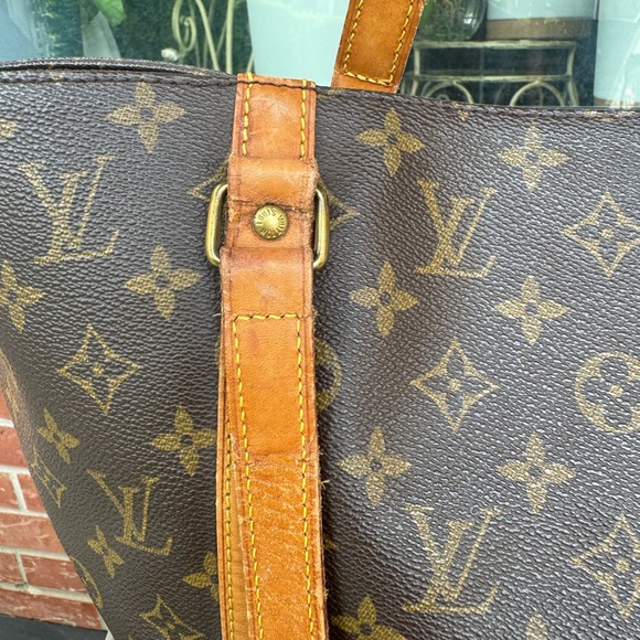 Louis Vuitton Sac Shopping Tote - Picture 11 of 16